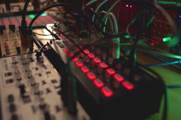 Korg Volca French House