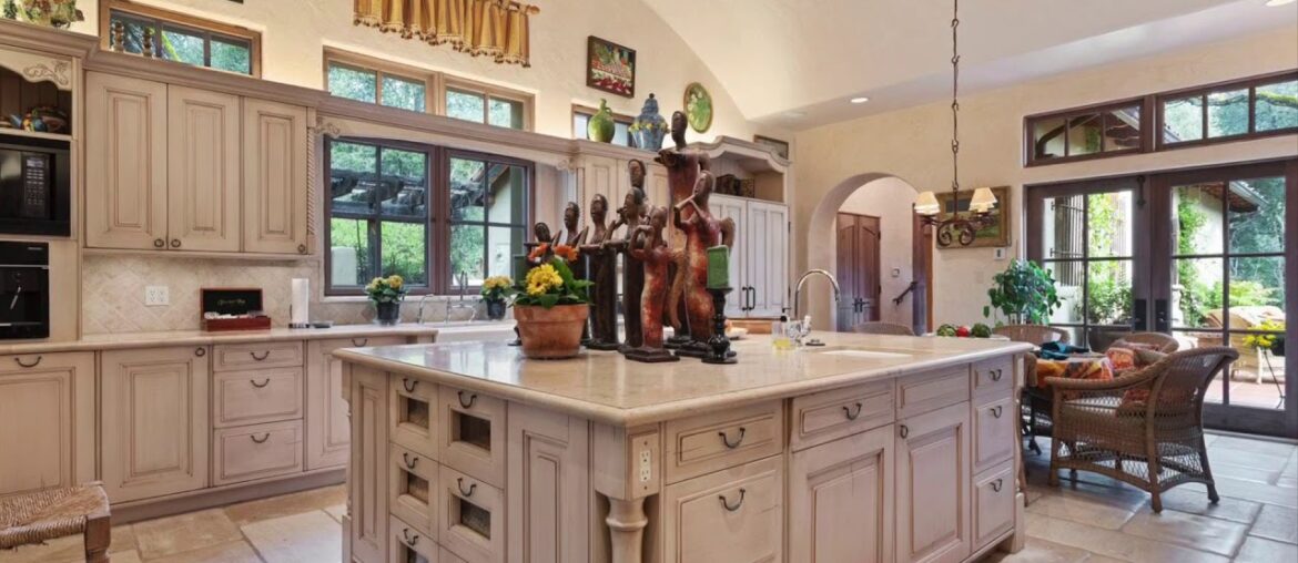 Step into Inspiration...