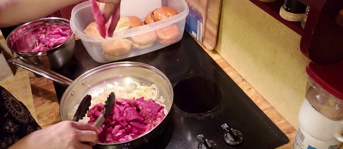 Cowboy Steak Sandwich & Fries ( how to make )