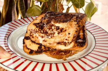 How to make easy French toast? Basic Indian style French Toast recipe.