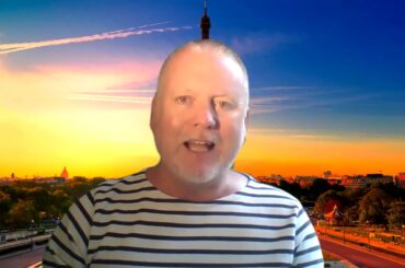 SIMON IS GOING TO BORDEAUX TO LOAD UP ON WINNERS AND WINE , GO THERE TOO FOR A 7/1 LE DOUBLE TODAY!!