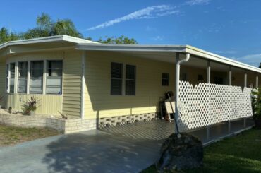 $44,900 2BR/2BA Mobile Home; Corner Lot; Laminate/Custom Updates ; Pet Friendly
