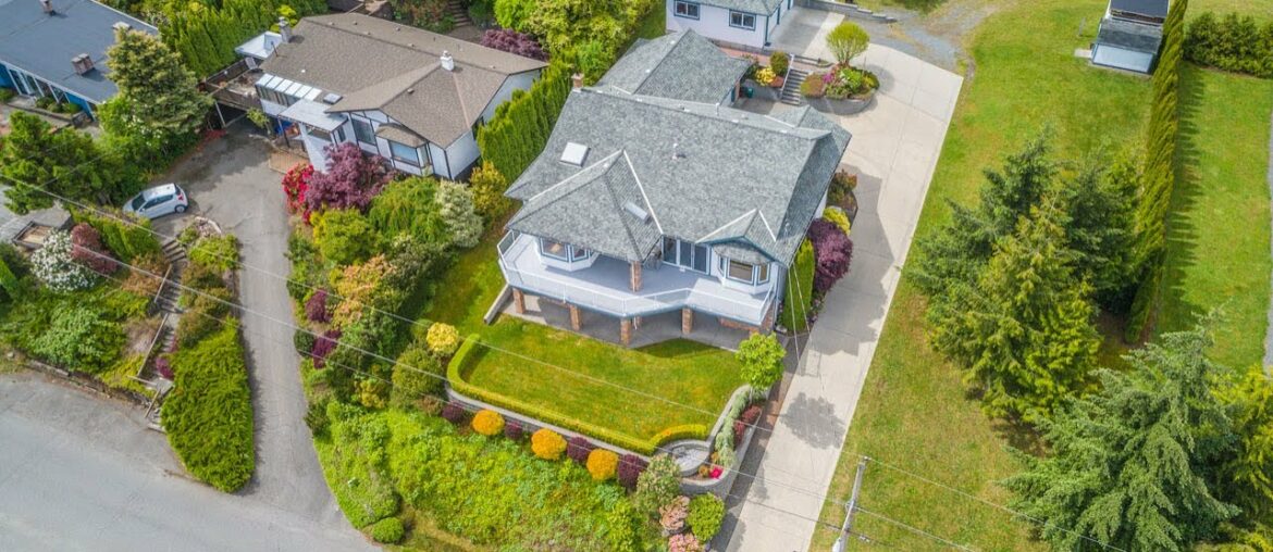 432 Battie Drive – Chris Martin Personal Real Estate Corporation – RE/MAX of Nanaimo 432 Battie Drive - Chris Martin Personal Real Estate Corporation - RE/MAX of Nanaimo