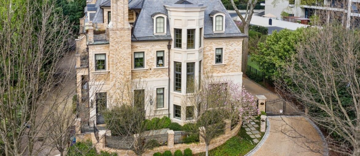 2640 Peachtree Road #4 | Atlanta, GA 30305