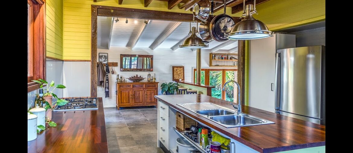 10 Orchis Drive, Tamborine Mountain QLD 4272 10 Orchis Drive, Tamborine Mountain QLD 4272