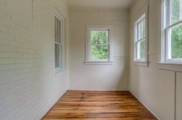 322 Forest Hill Ave NE, Roanoke , VA