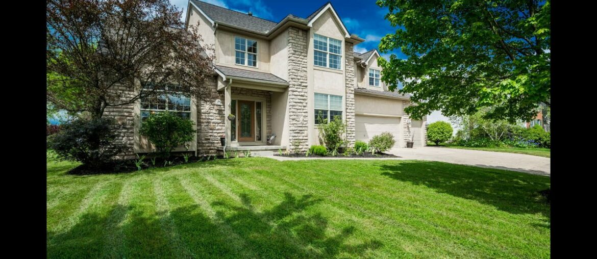 8661 Oakshire Dr. Pickerington, Ohio 43147 8661 Oakshire Dr. Pickerington, Ohio 43147