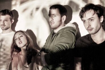 Kitsch Device -  Live at La Cigale (Paris, France) - June 2009