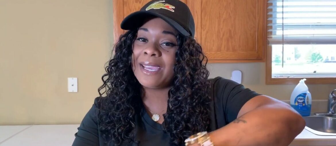 How to make A Turkey and Chicken Submarine Sandwich Perfect for a Picnic How to make A Turkey and Chicken Submarine Sandwich Perfect for a Picnic