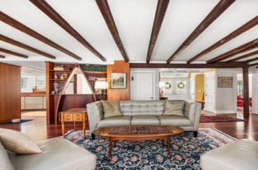 57 Sherman Bridge Rd, Wayland MA Virtual Tour