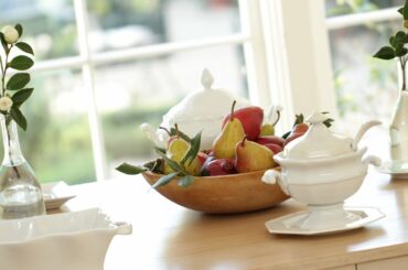 How-To Set up a Buffet Table | BETH'S HOLIDAY HELPER SERIES