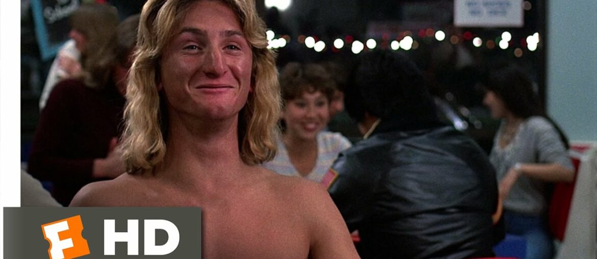 No Shirt, No Shoes, No Dice – Fast Times at Ridgemont High (1/10) Movie CLIP (1982) HD No Shirt, No Shoes, No Dice - Fast Times at Ridgemont High (1/10) Movie CLIP (1982) HD