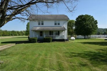 Residential for sale in Newcomerstown, OH - 59916 County Road 9