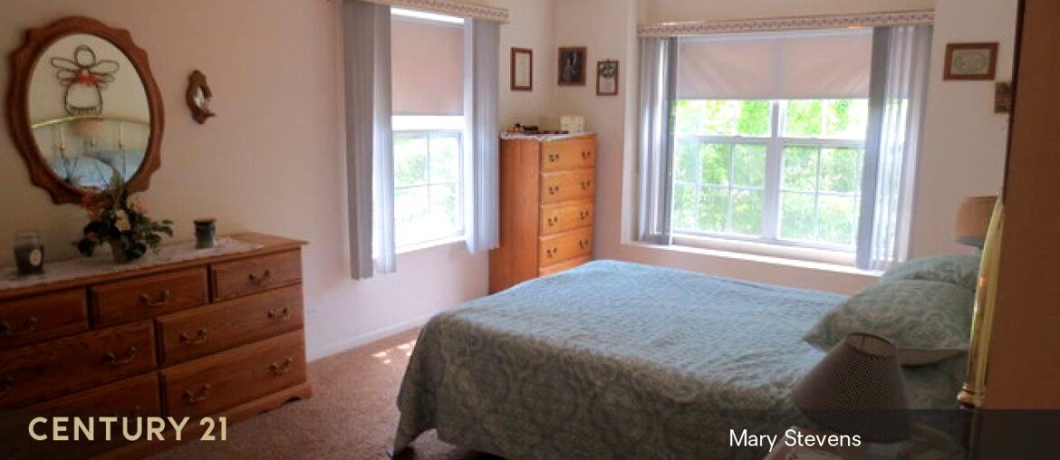 New Residential listing for sale found at 876 STUARTS Drive, Unit 3102, St. Charles, IL 60174