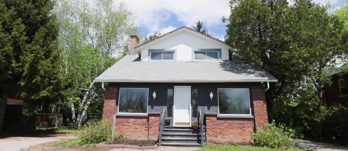 236 Coldwater Rd W, Orillia 236 Coldwater Rd W, Orillia