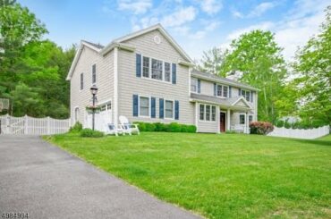 Residential at 15 Drake Rd, Mendham Boro, NJ 07945 - For sale