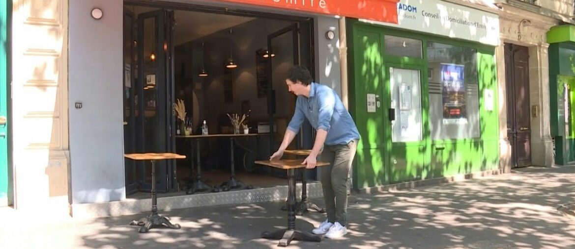 Bars and restaurants in Paris prepare to reopen their terraces | AFP