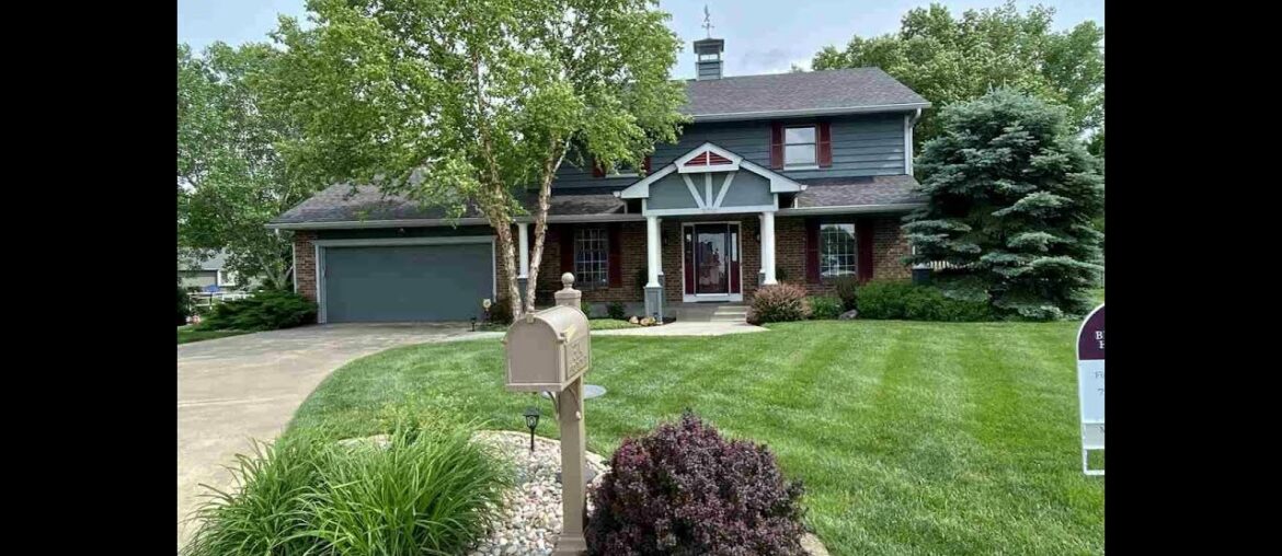 Residential for sale – 3714 SW Kings Forest RD, Topeka, KS 66610 Residential for sale - 3714 SW Kings Forest RD, Topeka, KS 66610