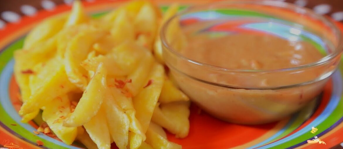 Perfect Crispy French Fries with Peanut butter and honey sauce Perfect Crispy French Fries with Peanut butter and honey sauce