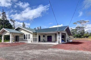 15-1808 25TH AVE, KEAAU, HI Presented by Ellen DesJardins.