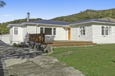 15 Kowhai Street, Wainuiomata, Lower Hutt City, Wellington