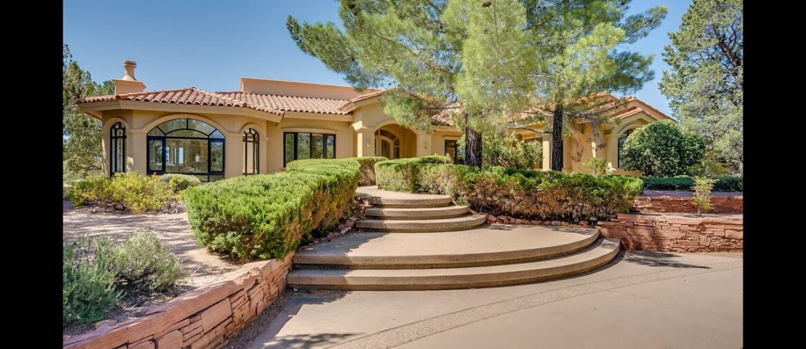 This Foothills South Beauty Backs Onto National Forest! This Foothills South Beauty Backs Onto National Forest!