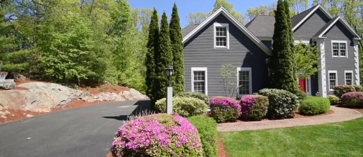 9 Kidder Lane Southborough, MA 01772