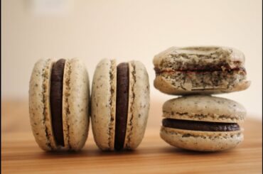 Black Sesame French Macarons Recipe | sweetco0kiepie