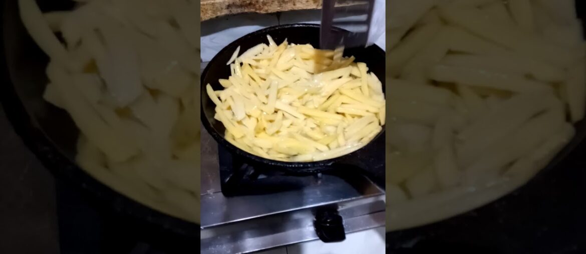 Easy way to make french fries (Aloo chips) |Please see discription..