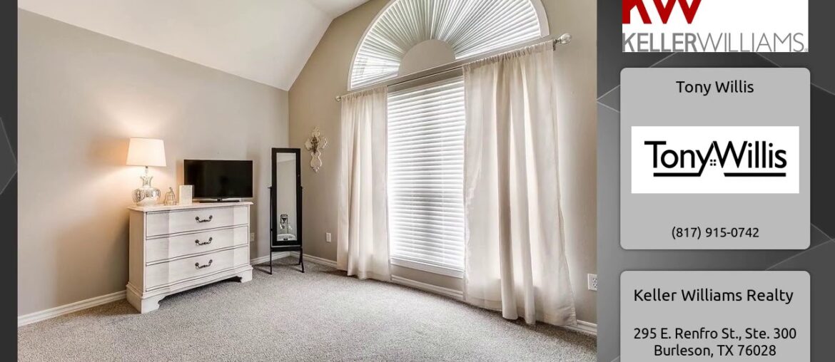 1029 Oakridge Court, Burleson, TX 76028