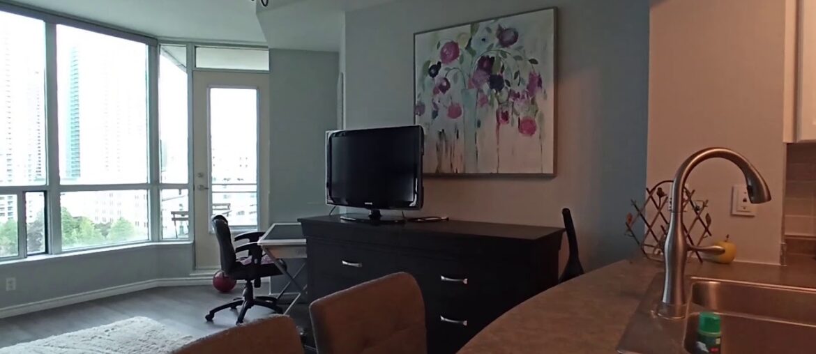 1206 228 Queens Quay W-Rebecca Action Star Team Listing