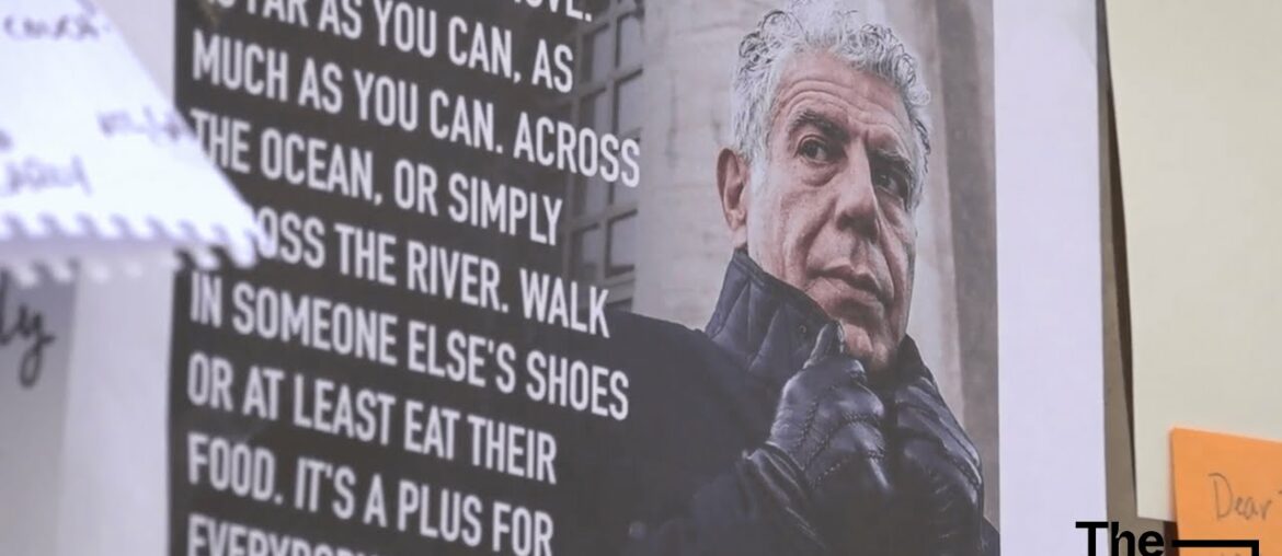 New Yorkers pay tribute to Anthony Bourdain at Les Halles (June 2018) New Yorkers pay tribute to Anthony Bourdain at Les Halles (June 2018)