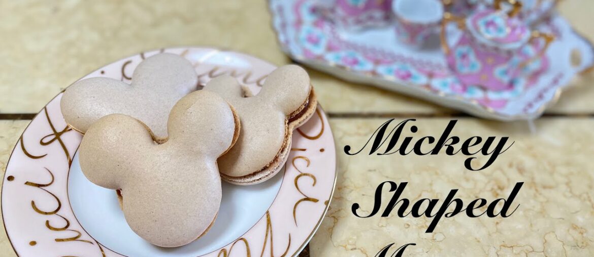 Mickey Mouse Shaped French Chocolate Macarons Recipe ミッキー型ショコラマカロンの作り方レシピ Mickey Mouse Shaped French Chocolate Macarons Recipe ミッキー型ショコラマカロンの作り方レシピ