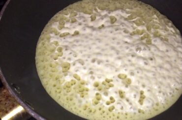 Recipe for Bagherir or Moroccan pancakes also called in French mille trous