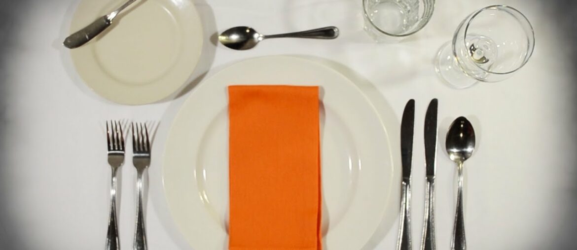 How to set the table - Anna Post