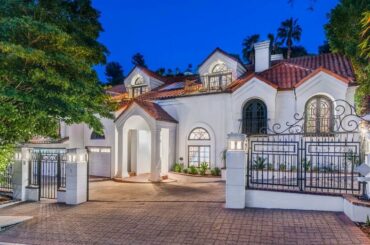 Chernov Team | 3718 Hayvenhurst Ave, Encino