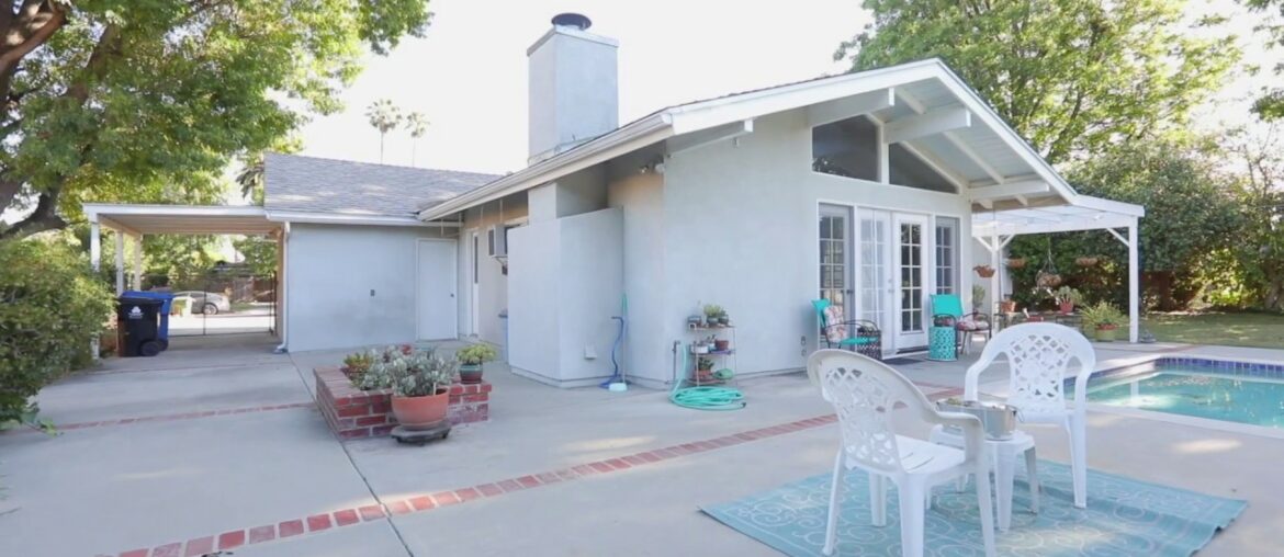 19603 Strathern Street