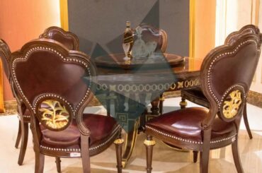 Classic Dining Sets Furniture Round Dining Table and Solid Wood JP667