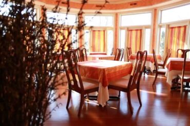 L'Auberge Provencale - Virginia Bed and Breakfast and Fine Dining Restaurant