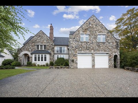 19 Southfield Court Needham, MA | ColdwellBankerHomes.com 19 Southfield Court Needham, MA | ColdwellBankerHomes.com