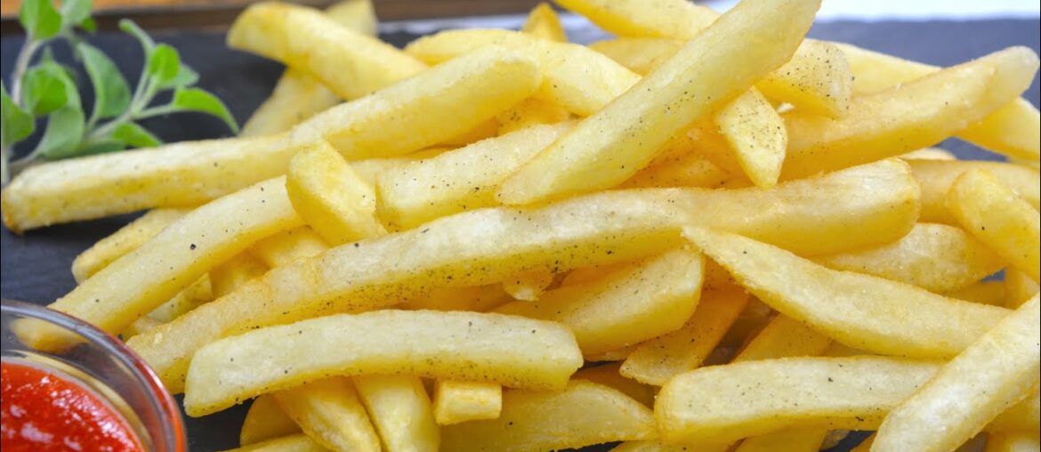 একদম রেস্টুরেন্টের মতন পারফেক্ট ফ্রেঞ্চ ফ্রাইস তৈরির সিক্রেট রেসিপি - Crispy French Fries Recipe