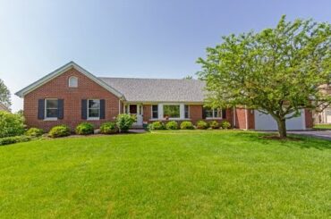 3551 Lakeview Drive for sale in Algonquin, IL 60102 - Residential