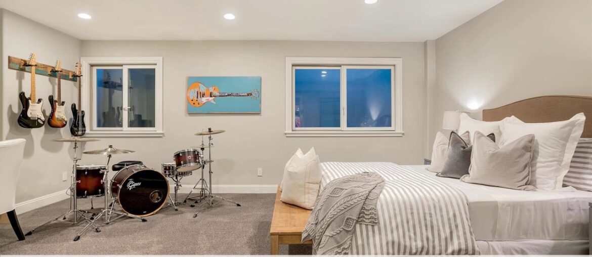 130 Stacia St, Los Gatos, CA 130 Stacia St, Los Gatos, CA