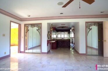 Davie - Sprawling Lakefront Estate