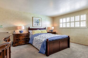 2881 Mark Avenue, Santa Clara