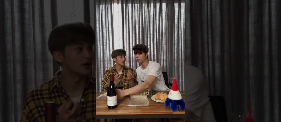 200618 NCT Mark & Johnny At Home Europe Trip