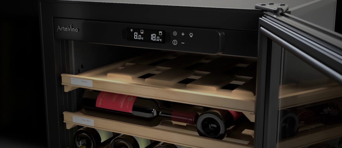 Cosy, small built-in wine cabinet. Made in France. Maturing or multi-temperature wine cabinet. Cosy, small built-in wine cabinet. Made in France. Maturing or multi-temperature wine cabinet.