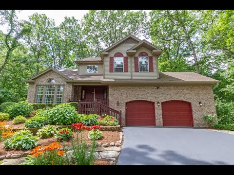 Residential for sale – 13 Dartmouth Court, Streamwood, IL 60107 Residential for sale - 13 Dartmouth Court, Streamwood, IL 60107