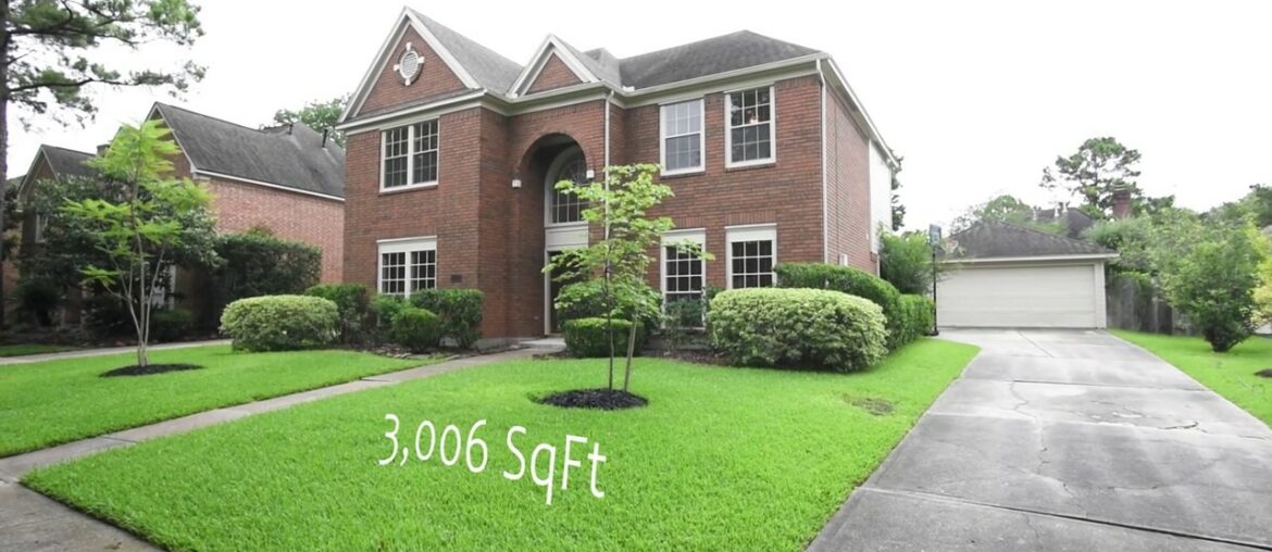 ELAINE MARAK REAL ESTATE – New Listing – 2003 Crescent Shore ELAINE MARAK REAL ESTATE - New Listing - 2003 Crescent Shore