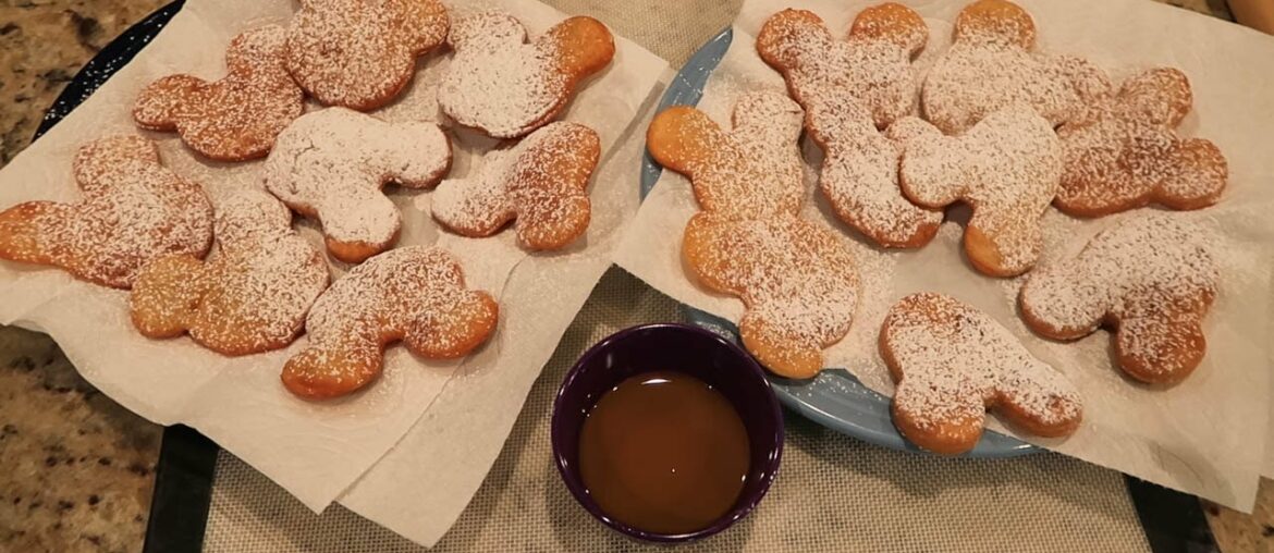Making Mickey Beignets from Port Orleans French Quarter Making Mickey Beignets from Port Orleans French Quarter